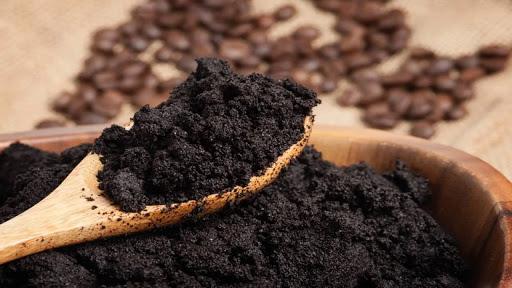 Bí quyết khử mùi cho nhà phố dùng bã cafe khử mùi