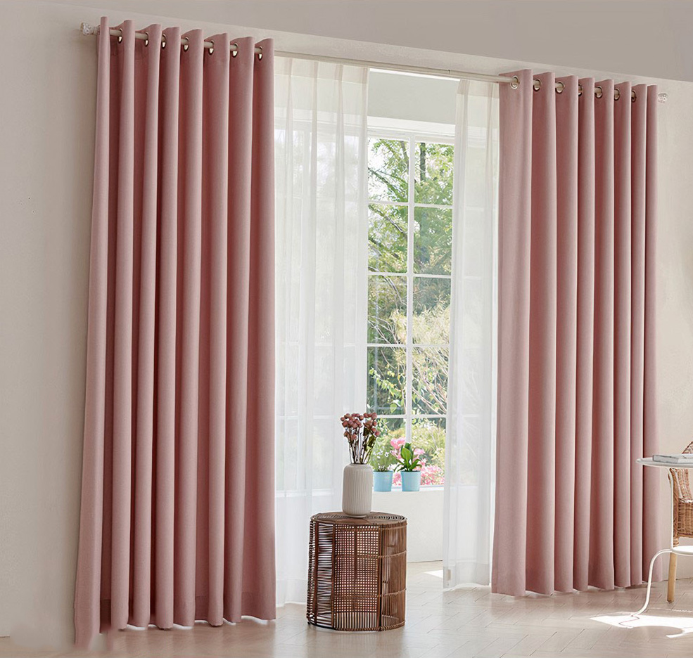 rèm cửa phòng ngủ màu hồng