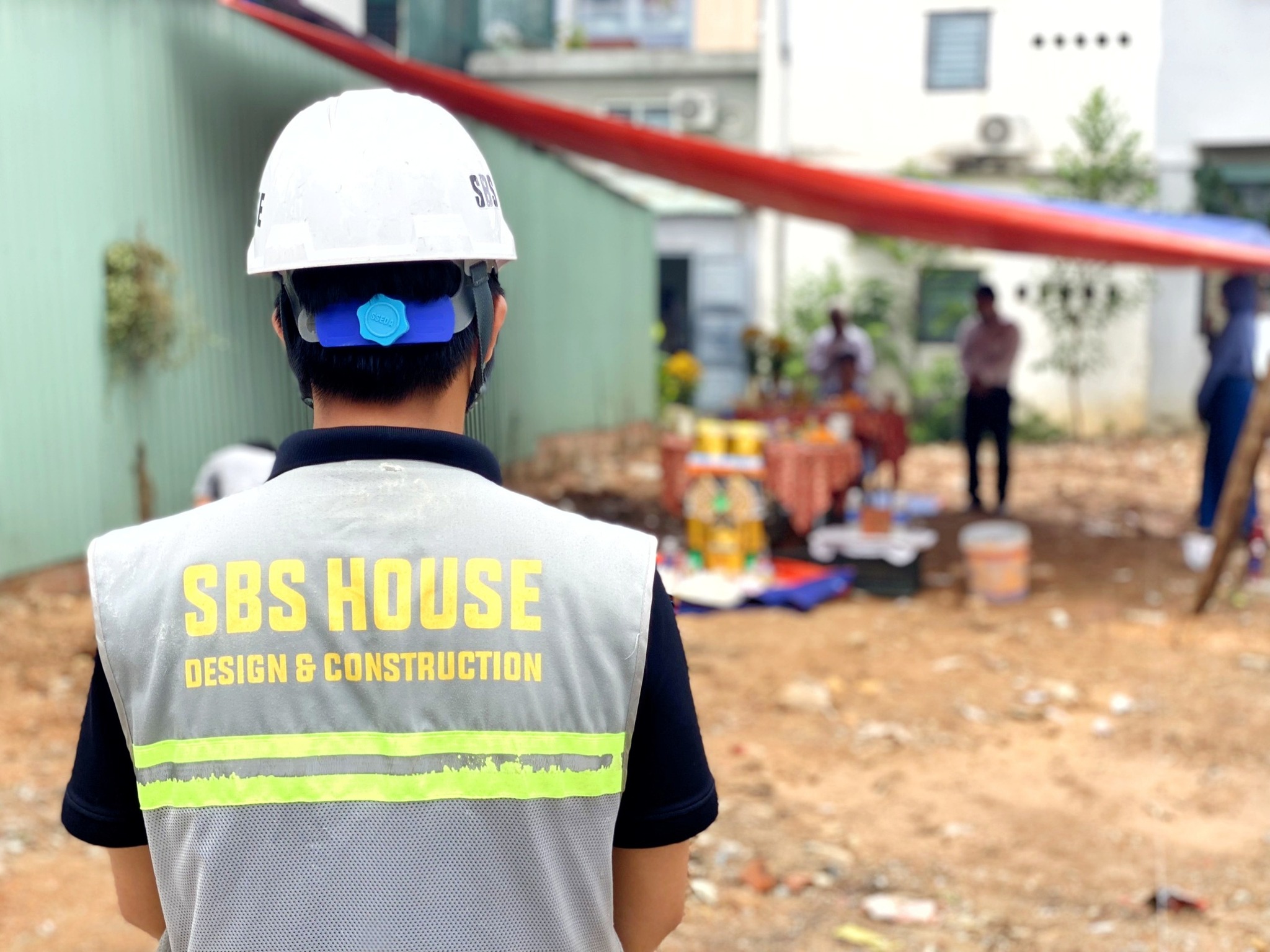 ngày tốt làm nhà tháng 8 năm 2025