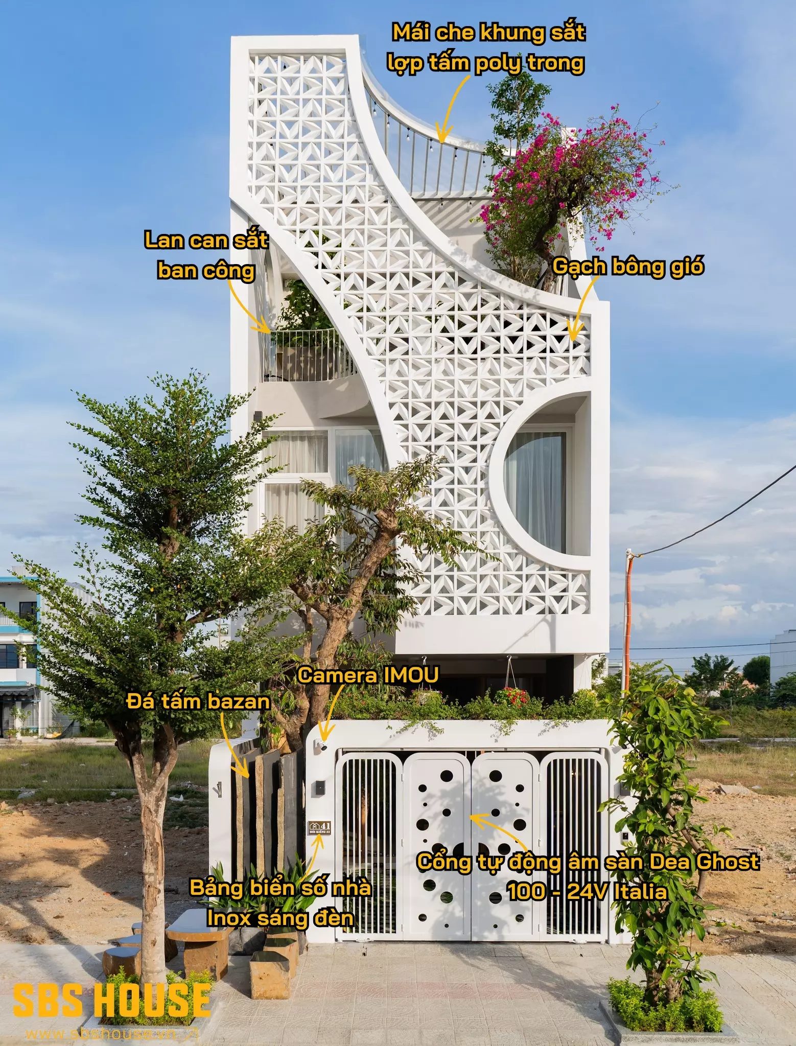 Khám phá vật liệu mặt tiền nhà Tr's House