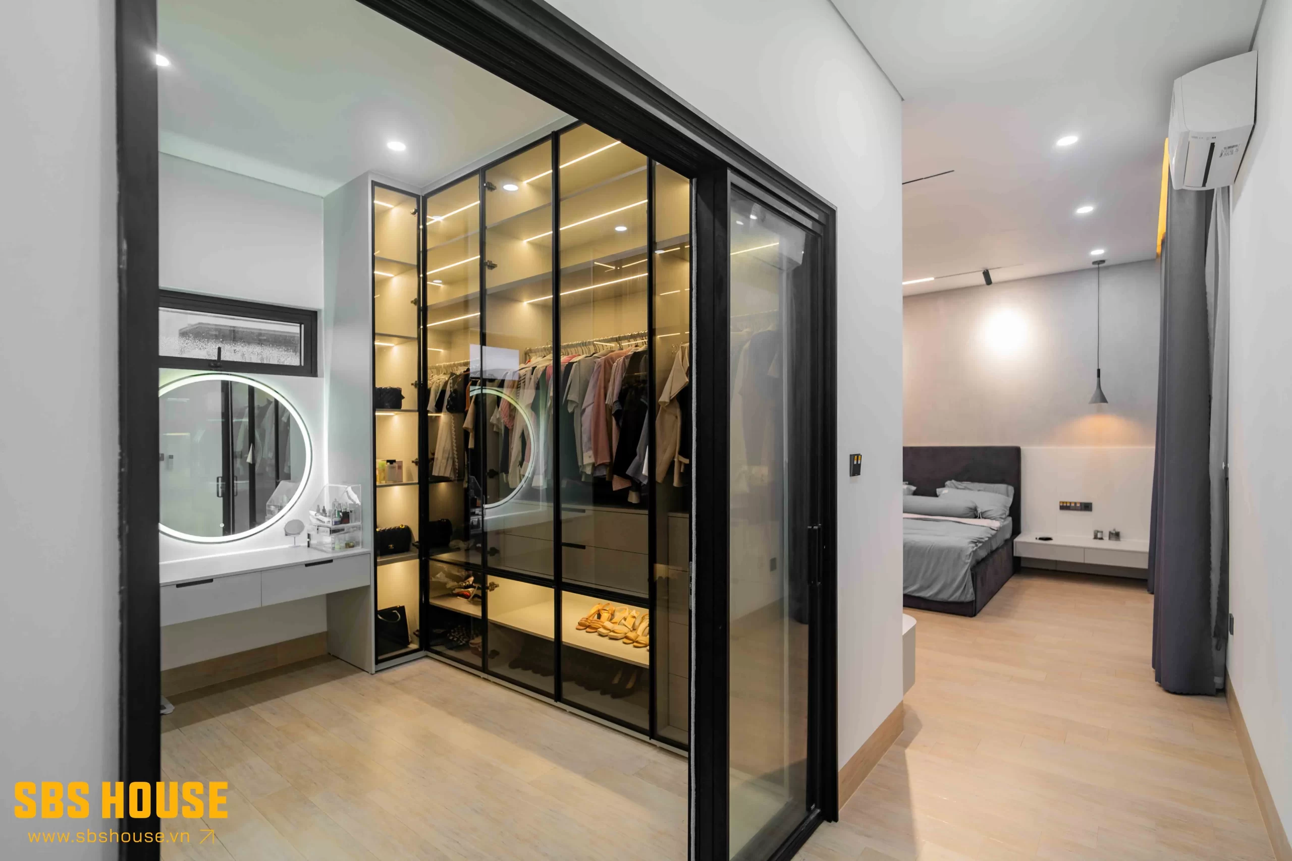 Hình ảnh thực tế phòng ngủ cho nữ tại V's Villa