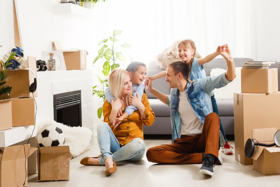 ngày tốt nhập trạch chuyển vào nhà mới tháng 5 năm 2025