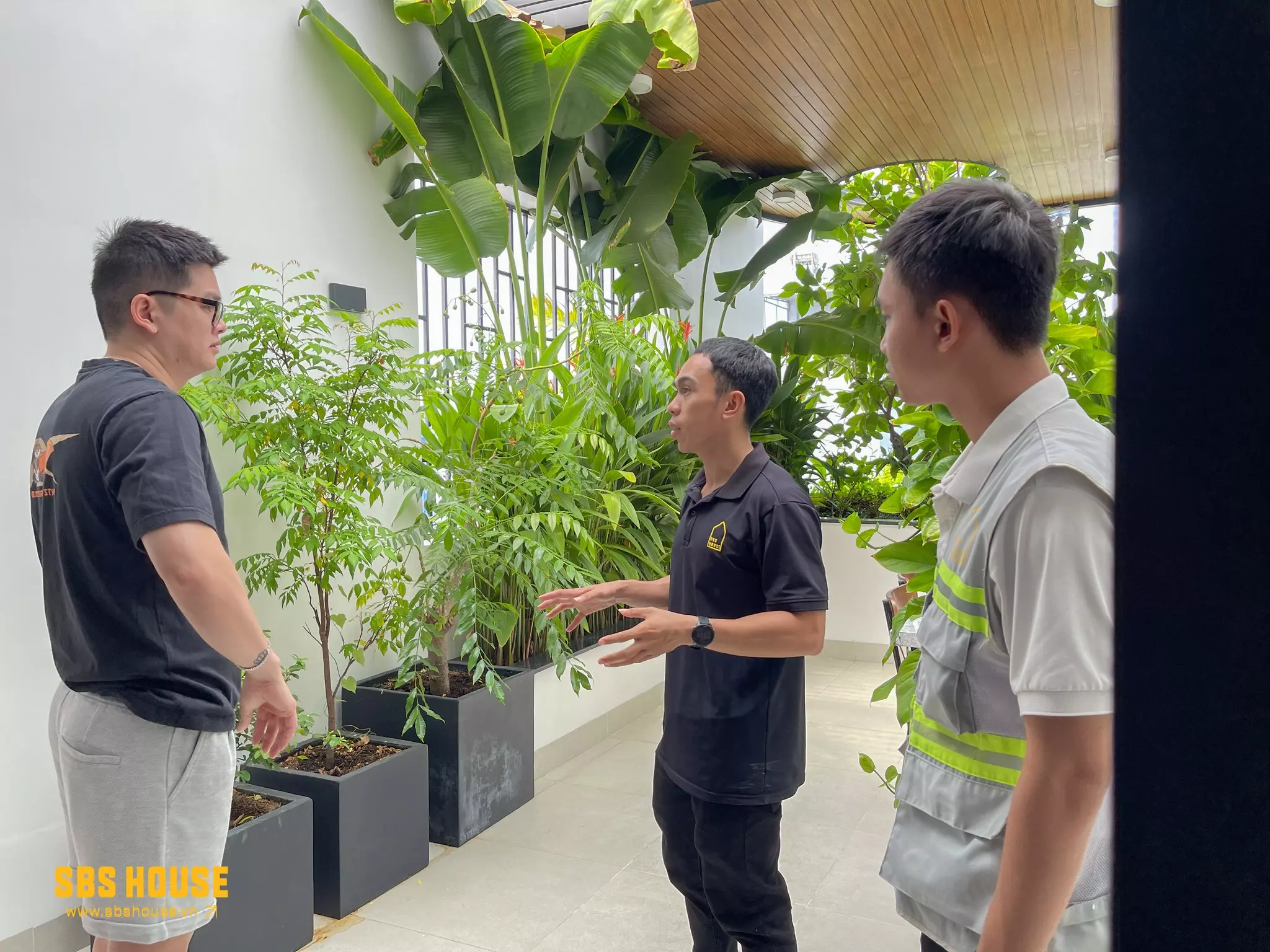 giải đáp thắc mắc của khách hàng