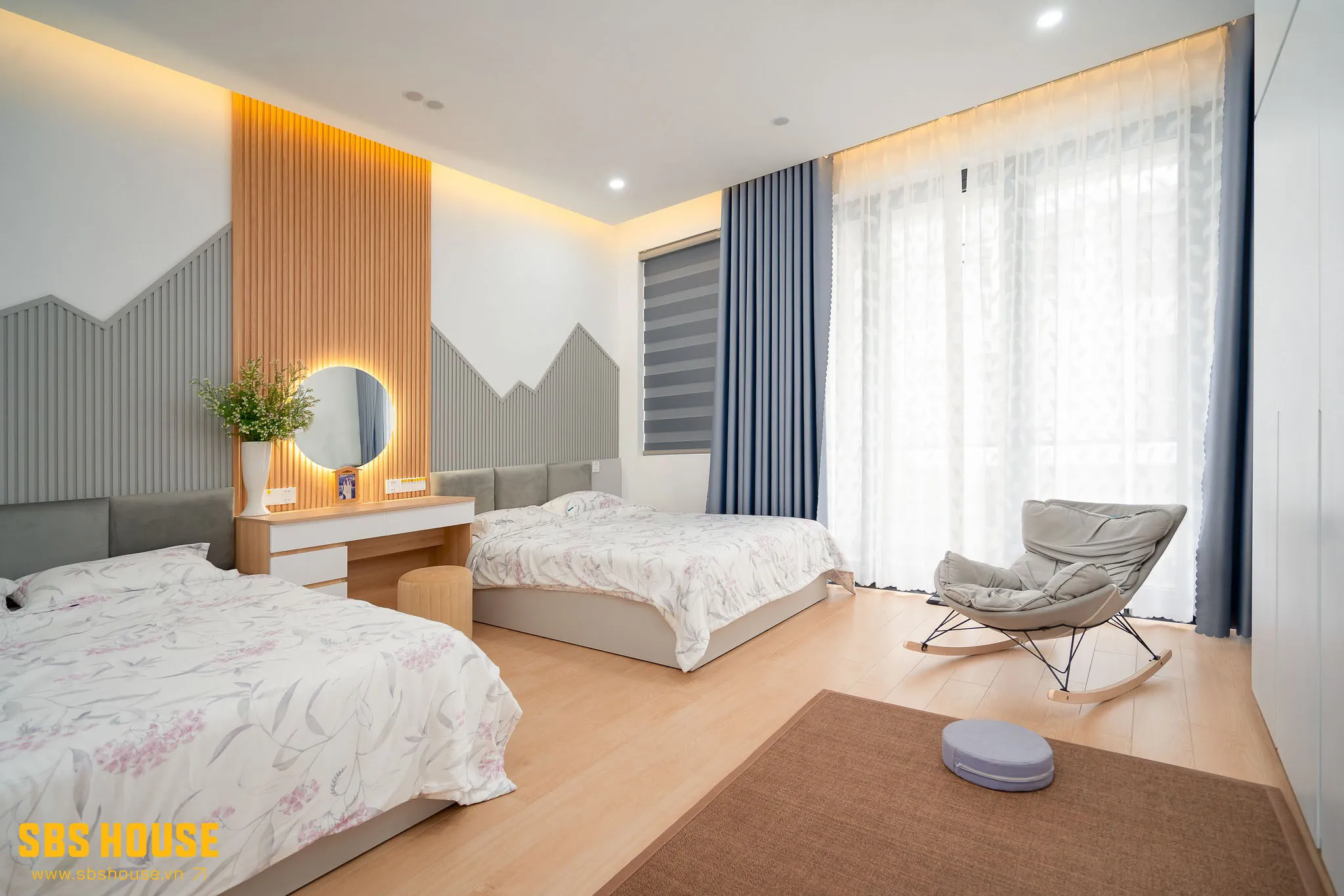 Hình ảnh thực tế phòng ngủ cho nữ tại H's House