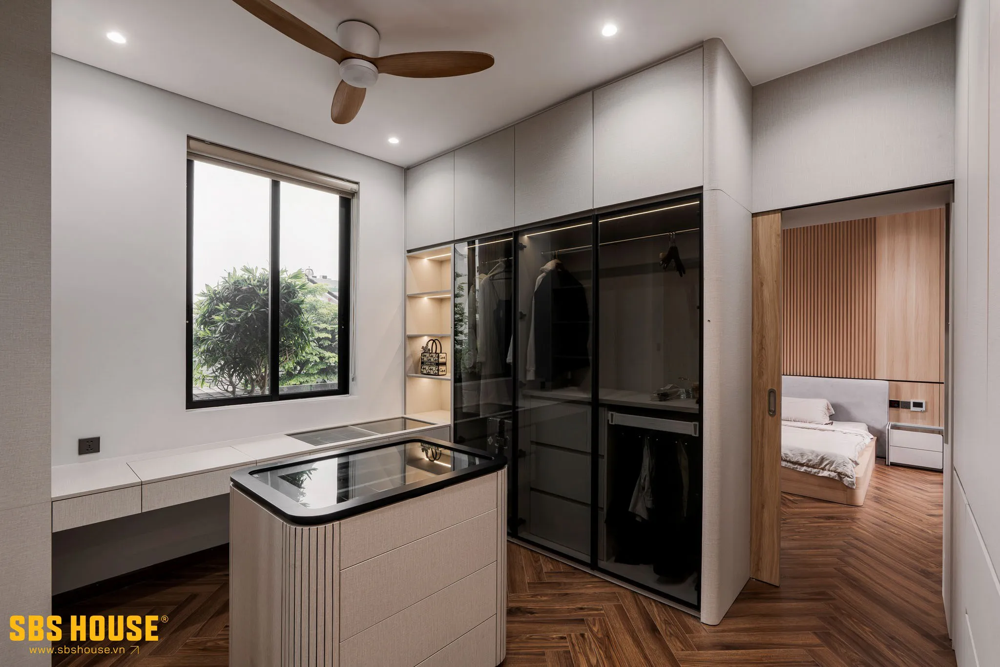 Hình ảnh thực tế phòng ngủ cho nữ tại V's Villa