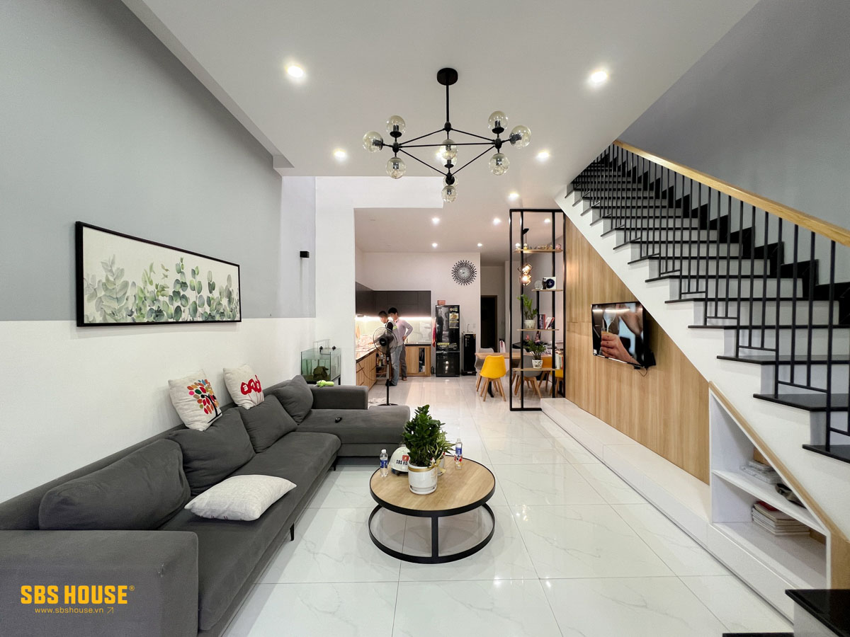 hình ảnh phòng khách công trình N's House sau 5 năm