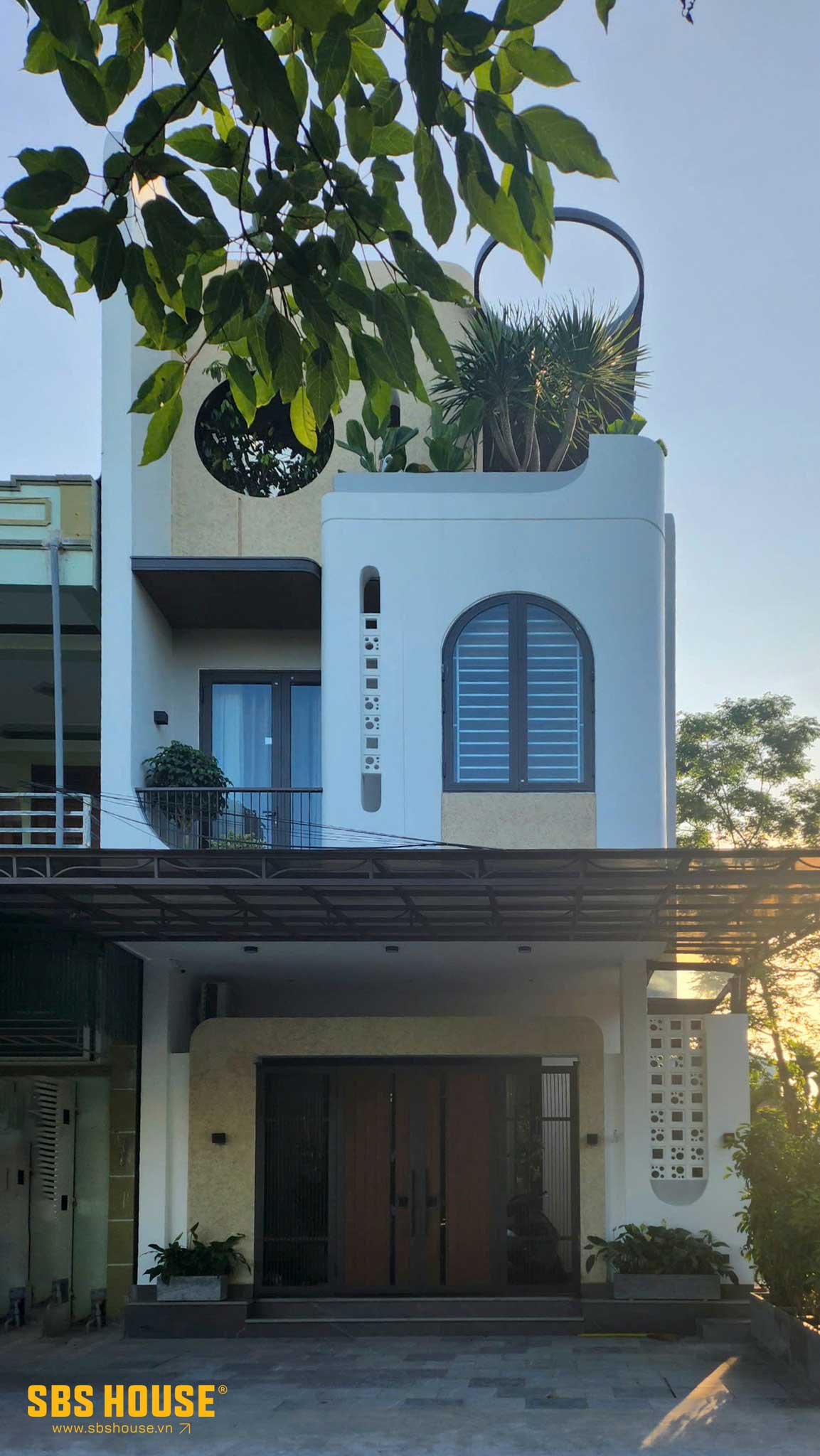 hình ảnh khách hàng feedback SBS HOUSE