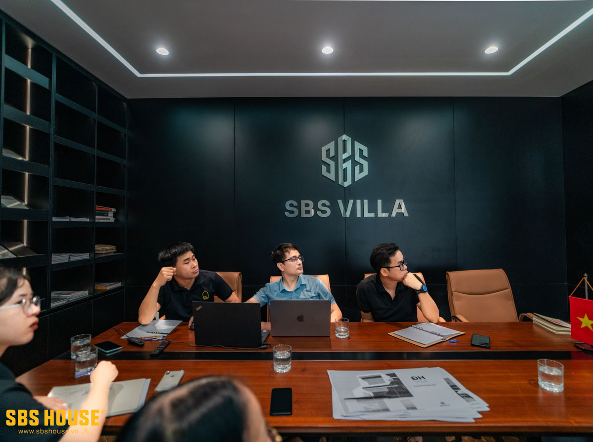 buổi trao đổi, lắng nghe mong muốn của khách hàng tại SBS