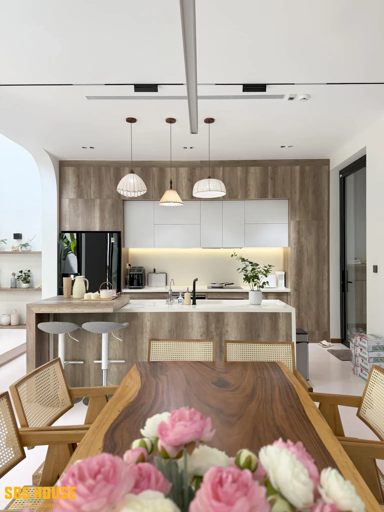 Kiến trúc tối giản tinh tế, gắn liền lối sống hiện đại của gia chủ